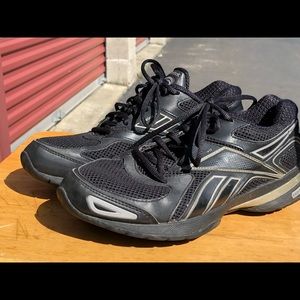 Reebok Easytone SmoothFit Women's Black/Silver Athletic Toning Shoes Size 10
